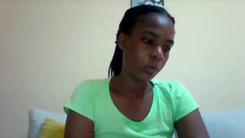 Snapshot of sexyqueen3457132 chatting on January 31, 11:13 am DOVY ACHIENG online show from January 31, 11:13 am