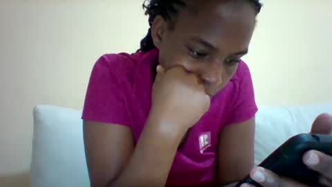 Snapshot of sexyqueen3457132 chatting on January 29, 10:16 am DOVY ACHIENG online show from January 29, 10:16 am