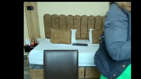 R A C H E L online show from October 9, 11:47 am