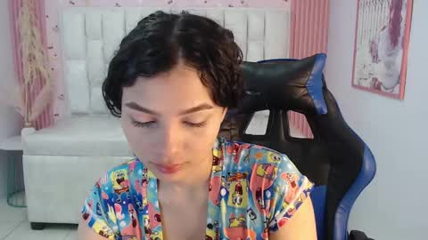 Shalon  online show from September 25, 1:10 pm