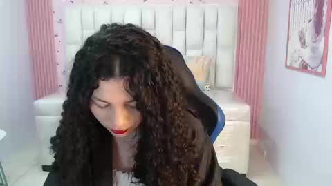 Shalon  online show from September 10, 1:44 pm