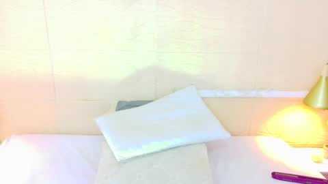 Catalina online show from January 14, 8:25 pm