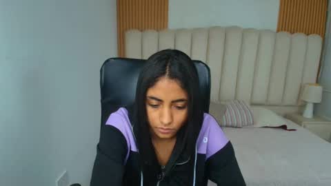 shanelle online show from March 4, 7:26 am