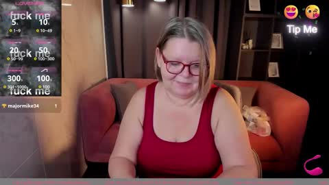 Snapshot of shannonshine chatting on September 29, 1:27 pm Shannon online show from September 29, 1:27 pm