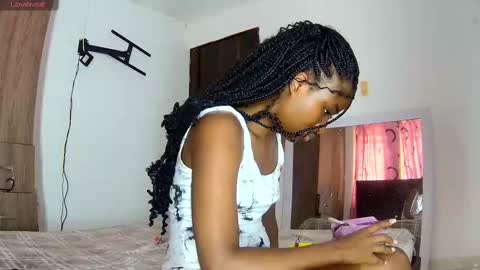 Snapshot of shantall_ebony1 chatting on September 15, 8:38 pm shantall_ebony1 online show from September 15, 8:38 pm