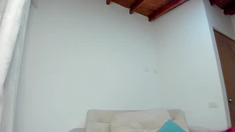 Snapshot of sharlot_harrys chatting on January 25, 1:32 am Hi fiends ---- I usually start online from Monday to Friday from 1000 am Saturdays and Sundays at 600 am Colombia time online show from January 25, 1:32 am