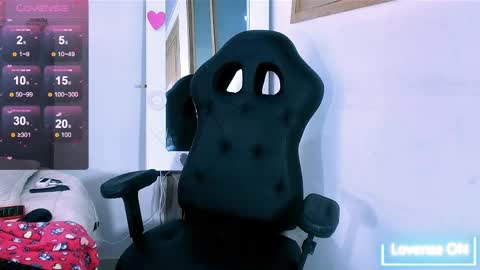 sharlott_3 online show from March 28, 1:54 pm