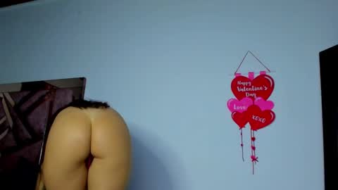 SHARONDELUXE online show from February 19, 2:23 am