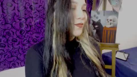 Snapshot of sharoonnn34 chatting on October 11, 6:32 pm SHAROON online show from October 11, 6:32 pm