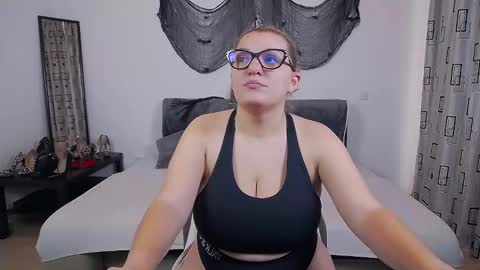 Snapshot of sharronalexa chatting on October 21, 10:52 am sharronalexa online show from October 21, 10:52 am