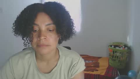 Shayna online show from December 22, 10:02 pm