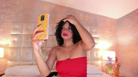 sheeylopez online show from April 2, 3:15 am