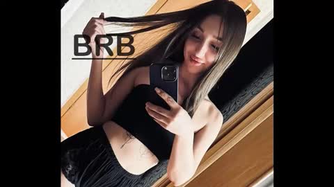 sheillawood online show from December 5, 1:16 am