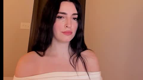 sheisallthat online show from November 4, 2:38 am