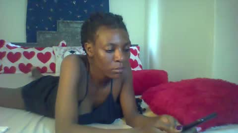 Snapshot of shelia420715 chatting on February 21, 7:44 am shelia420715 online show from February 21, 7:44 am