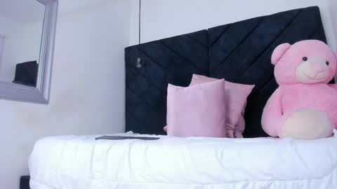 Shelsea online show from March 10, 1:15 pm