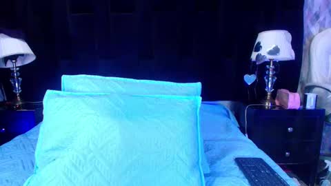 Shelsy online show from February 18, 11:55 am