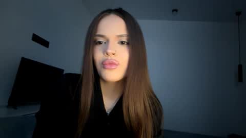 secret online show from February 25, 12:58 pm