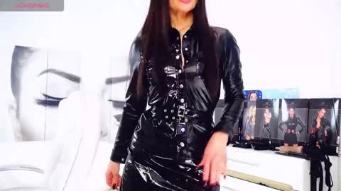 SherlisMoon  online show from February 19, 12:32 am