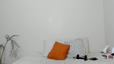 Sherlyn Adams online show from September 16, 9:50 am