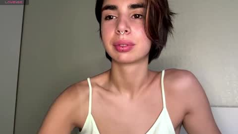 Amy online show from August 8, 8:22 am
