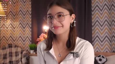 Iris online show from November 4, 11:15 am