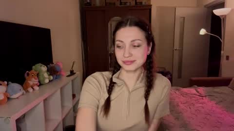 Sheila online show from March 13, 8:21 pm