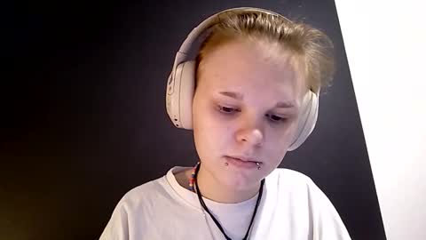 Emma online show from February 3, 8:41 am