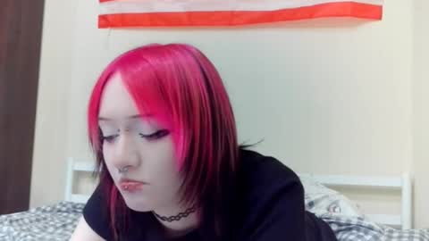 Luna online show from February 13, 9:05 pm