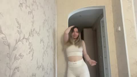 Kalisa online show from April 10, 10:54 am