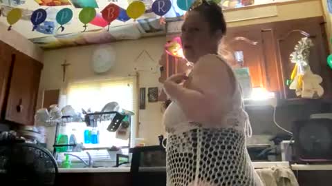 shorty920505 online show from July 23, 7:55 pm