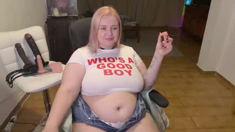 Mimi   online show from March 5, 7:20 pm