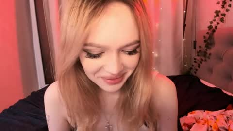 Megan 3 online show from April 7, 11:51 pm