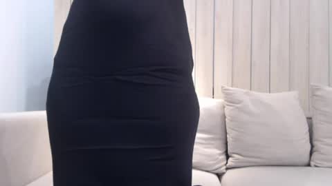 Snapshot of shy_schoolgirl_ chatting on March 8, 5:19 pm shy_schoolgirl_ online show from March 8, 5:19 pm