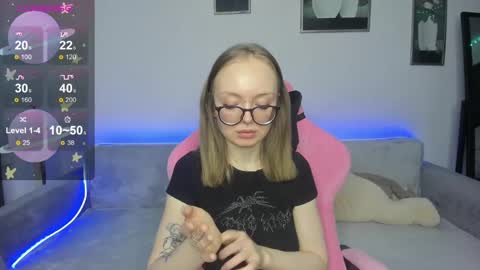 Melissa online show from February 14, 8:05 pm