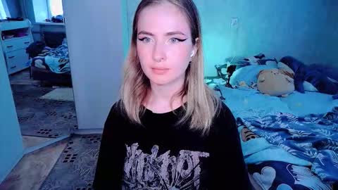 Effie online show from October 24, 7:37 am