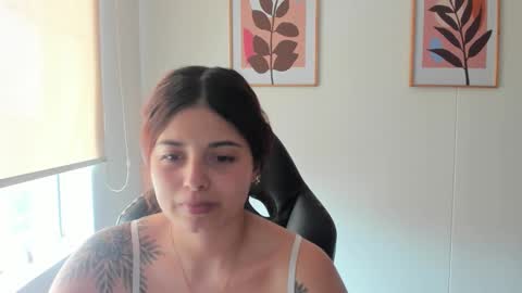 shylittlebunny online show from March 6, 4:24 pm