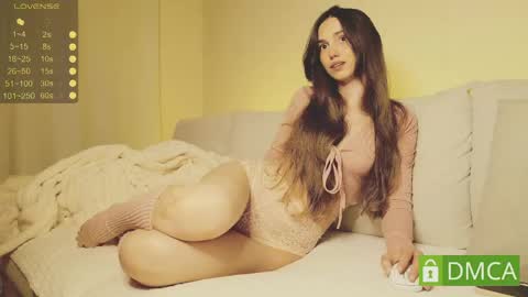 Mary online show from April 12, 8:00 pm