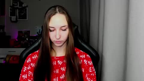 SIA online show from January 14, 3:00 am