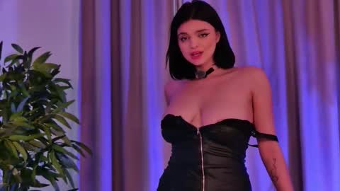 Sidney online show from April 15, 9:32 am