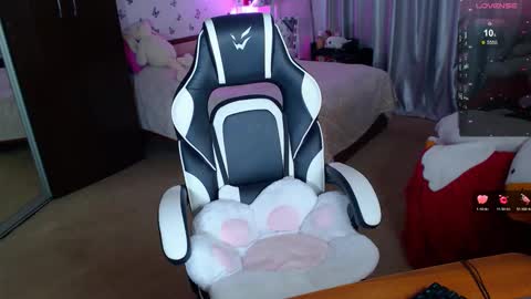 Sidny online show from March 20, 8:08 am