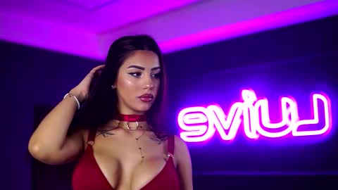 Sienna online show from October 27, 11:17 am