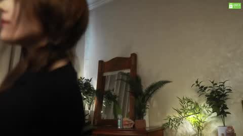 silk_aura online show from September 17, 8:12 am