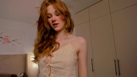 Call me Mia online show from April 19, 7:38 pm