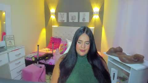 Snapshot of silvana_cruzz chatting on October 9, 3:43 am Silvana cruzzz online show from October 9, 3:43 am