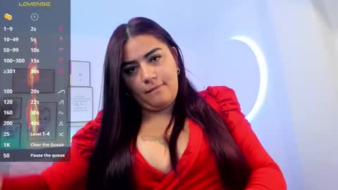 Silvia online show from January 13, 1:15 pm