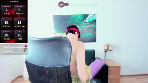 Silvia Wallec online show from November 2, 7:23 am