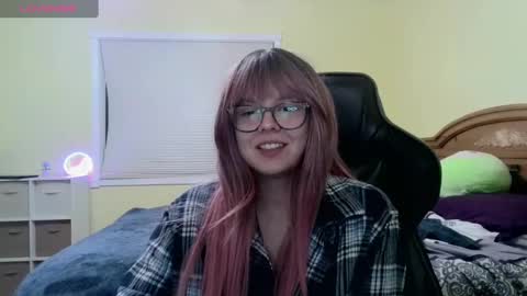 Scarlet online show from January 3, 7:06 am