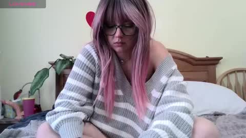 Scarlet online show from March 12, 6:32 pm