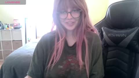 Scarlet online show from January 29, 7:43 pm